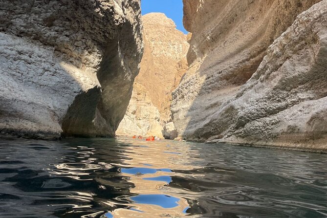 2 Days Private Wadi Shab Tour in Desert Safari - The long run to Wahiba Sands