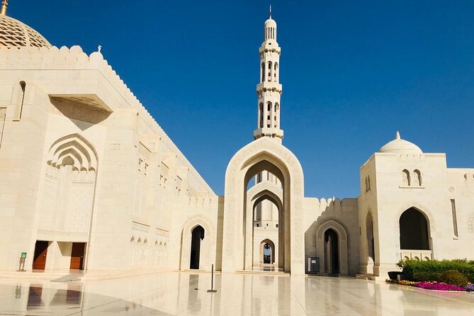 4 Days 3 Nights Package Oman Private Tour - Guides, comfort, and the private format