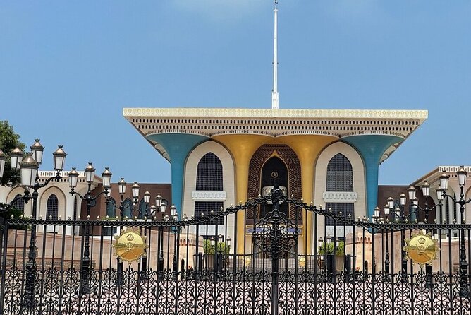 4-Hour Muscat City Tour Afternoon Till Evening - Walking through Muttrah Souq at sunset