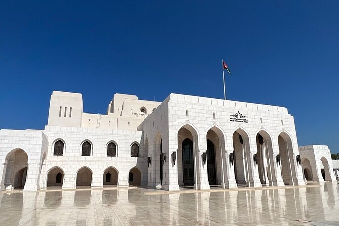 4-Hour Muscat City Tour Afternoon Till Evening - Jalali Fort and the old harbor area