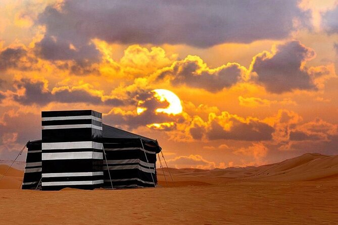 5 Days 4 Nights Oman Package Tour Mohammed - Bimmah Sinkhole and the long walk through Wadi Shab