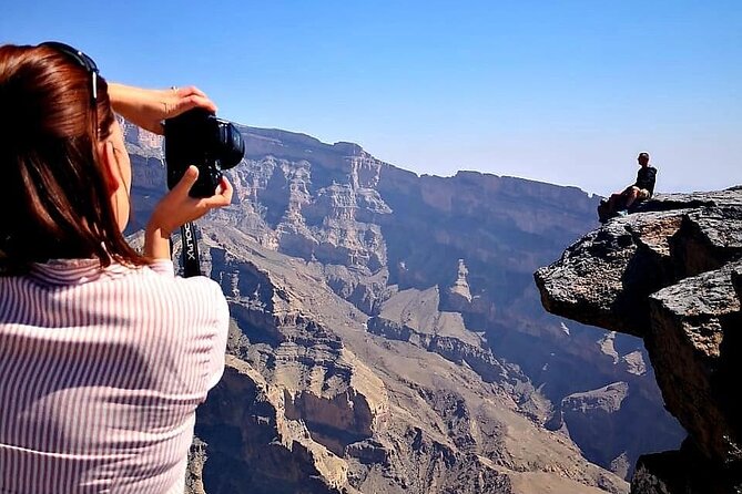 5-Days Private Oman Tour from Muscat - Day 4: Nizwa Fort, mountain villages, and Jebel Shams