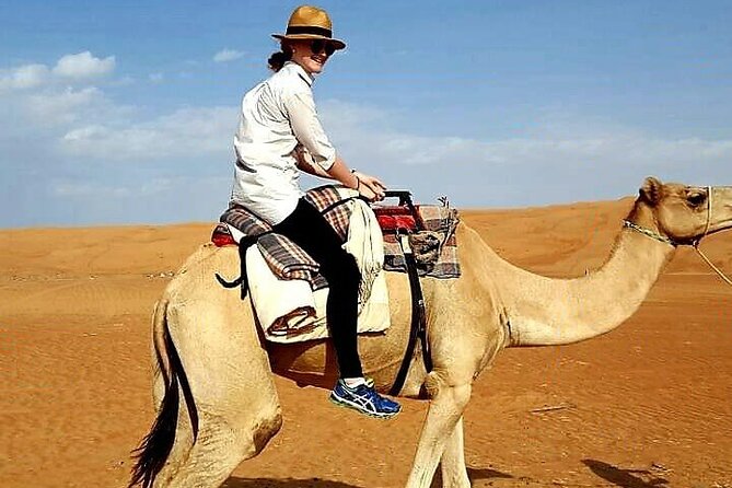 7-8 Hours Private Desert Adventure Trip with Activities - The private 4WD and the guide experience