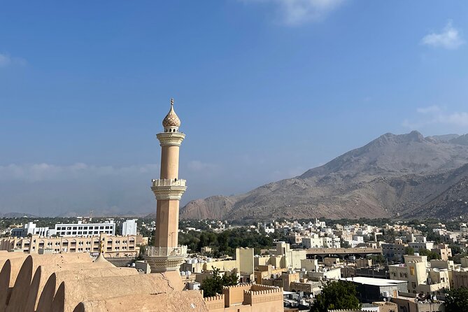 AMOUAGE: Full Day Private Tour to Nizwa and Jebel Akhdar - What the guides add to the day