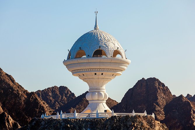 Big Bus Muscat Hop-On Hop-Off Tour - Stop 5: Al Saidiya Street and marina views
