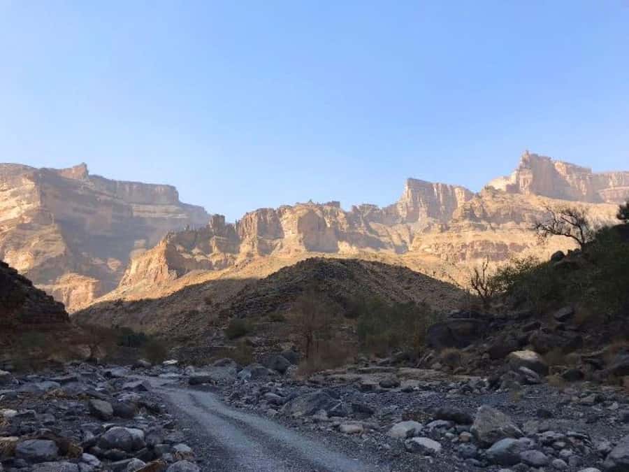 Day Trip to Jabal Shams, Wadi Nakhar, Misfat Al Abriyeen - Wadi Nakhar and the work of erosion