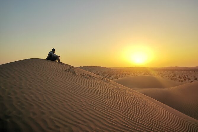 Desert Sunset Tour VisitSalalah - Sunset on the Empty Quarter