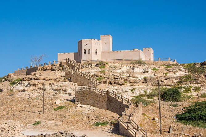 East and West Salalah Combination Private Full-day Tour - One day, two faces of Salalah