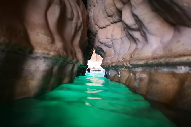 East Coast and Wadi Shab tour - Key points at a glance