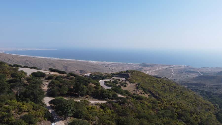 East Salalah Adventure: Nature, History, and Scenic Views - Lunch is flexible, but not part of the $150 price