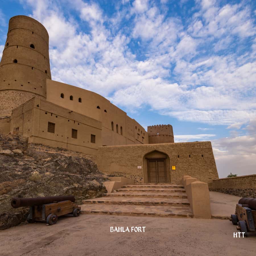 From Muscat: Nizwa, Bahla, and Jabrin Tour with Forts - What the $183 price really covers
