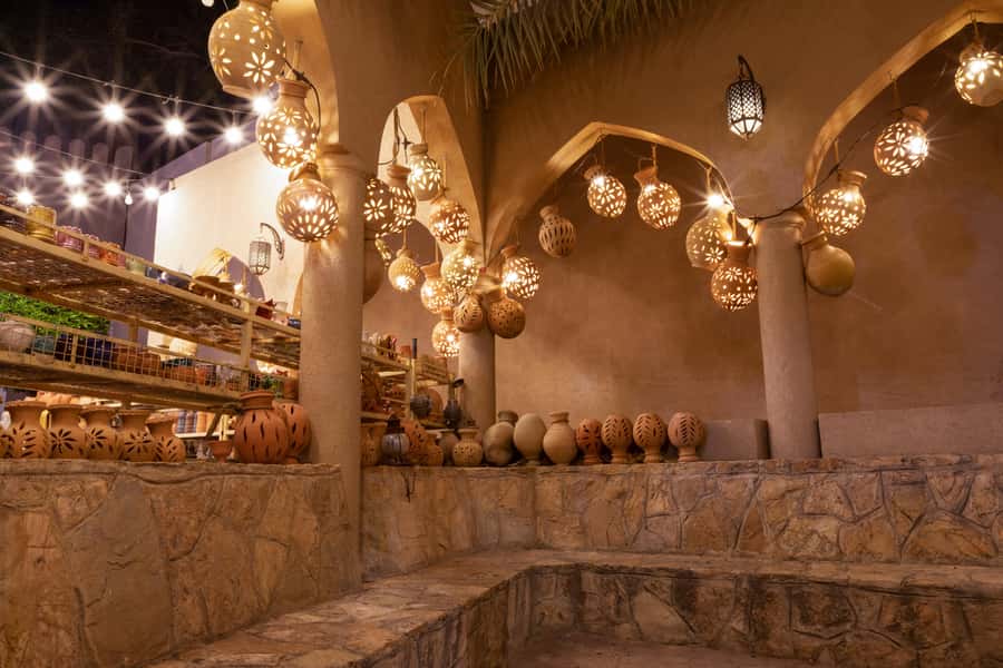 From Muscat: Nizwa Guided Tour with Optional Overnight Stay - Returning to Muscat under the stars