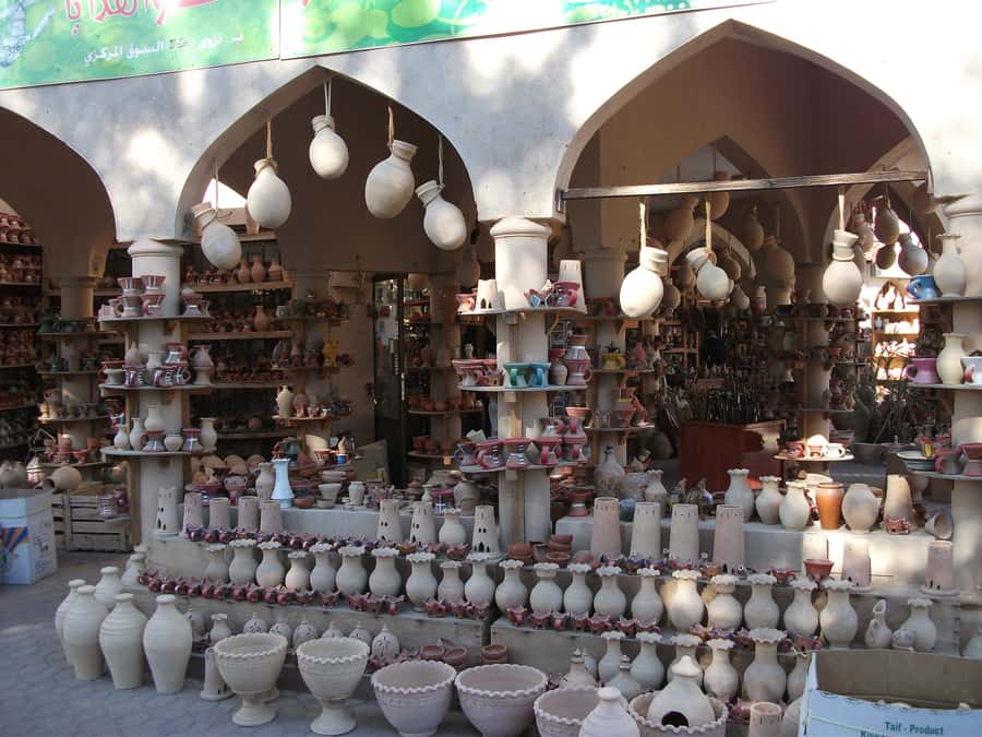 From Muscat: Private Nizwa and Jabel Akhdar-Shams with Lunch - A long but rewarding day from Muscat