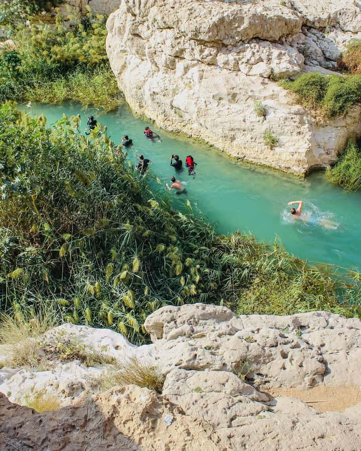 From Muscat:Private Wadi Shab and Bimmah SinkHole Tour - Bimmah Sinkhole and the meteor story