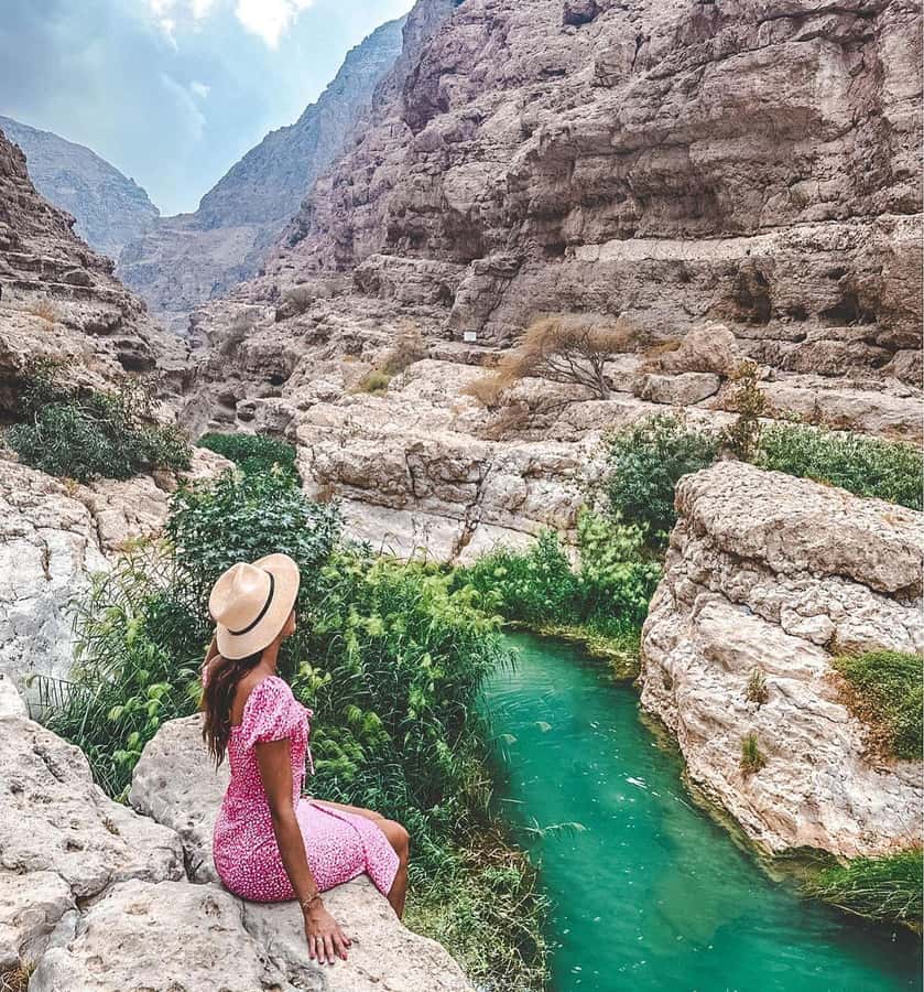 From Muscat:Private Wadi Shab and Bimmah SinkHole Tour - Clear pools and the cave waterfall