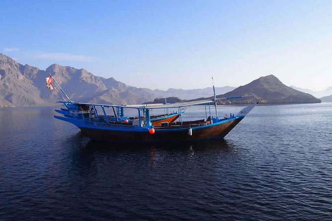 Full-Day Dhow Cruise in Khasab Musandam - Swimming and snorkeling near two islets