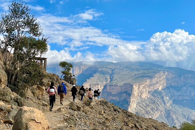 Full Day Guided Tour to Balcony Walk and Hidden Lake With Pickup Included - Reaching the hidden mineral-water lake