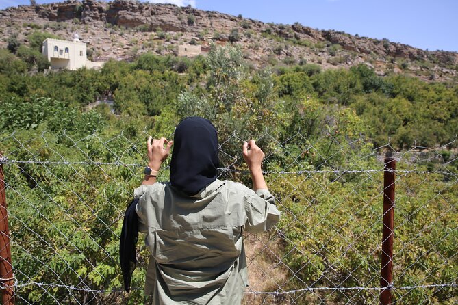 Full-Day Guided Tour to Jebel Akhdar - Walking from Alaqer to Seeq through old mountain villages