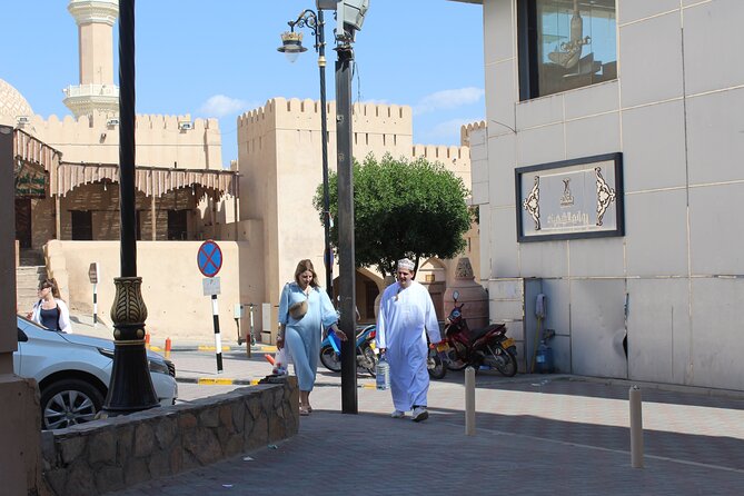 Full Day Nizwa & Jebel Akhdar Guided Tour - Guide quality and the private format