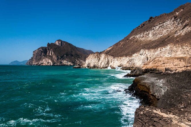 Full-Day Private Salalah West Tour with Lunch - The guide can shape the day