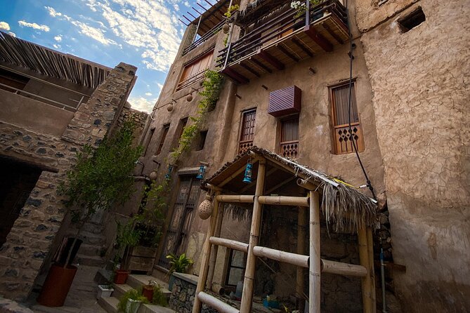 Full-day private tour- Nizwa and Jabal Akhdar - Inside Nizwa Fort’s tall tower