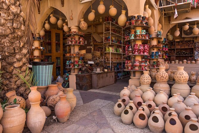 Full-day private tour- Nizwa and Jabal Akhdar - Climbing into Jabal Akhdar