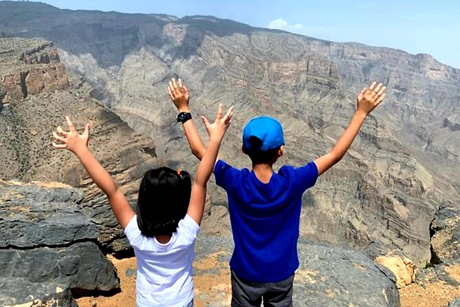 Full Day Private Tour to Nizwa and Jebel Shams from Muscat - Nizwa Souq and everyday Omani trade