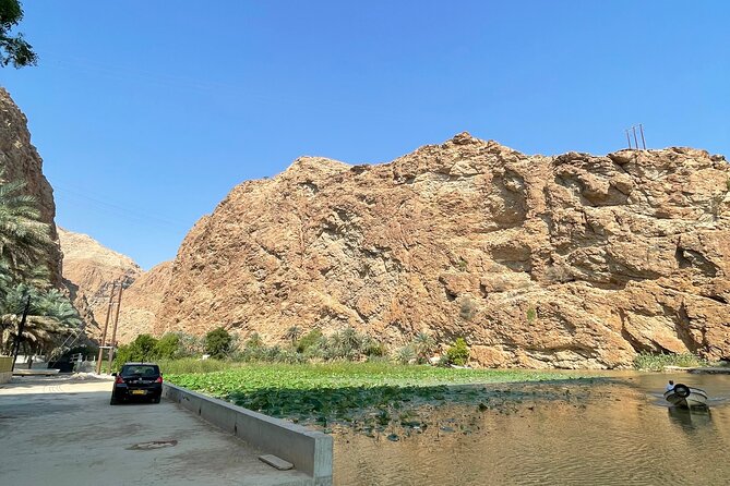 Full Day Private Tour to Wadi Shab and Bimmah Sinkhole - Bimmah Sinkhole in a half-hour