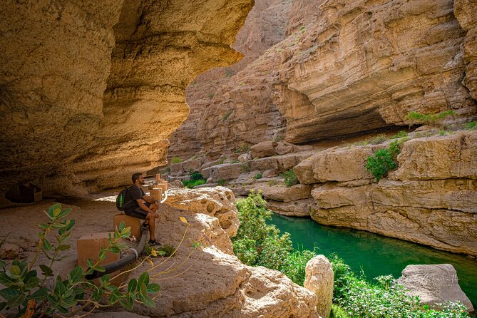 Full-Day Wadi Shab and Bimmah Sinkhole Tour - Walking into Wadi Shab