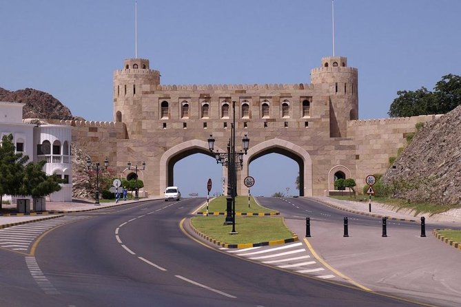 Half Day Muscat City Tours Private - Bait Al Zubair and Oman’s material culture
