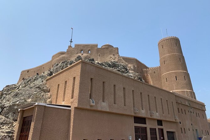 Half-Day Private Guided Muscat City Sightseeing Tour - Guides, vehicles, and the private format