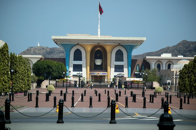 Half-Day Private Muscat City Tour 4 Hours - Pause at Qurum Beach