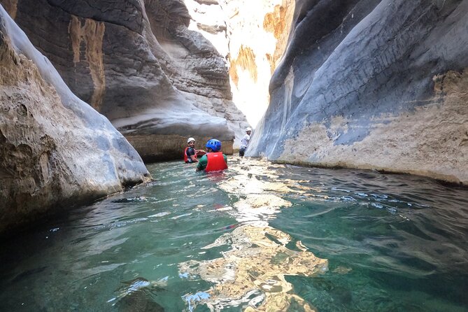 Half Day - Snake Canyon Adventure Tour in Jebel Shams - The 10-meter abseil