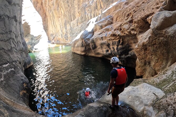 Half Day - Snake Canyon Adventure Tour in Jebel Shams - Water, snacks, and practical preparation