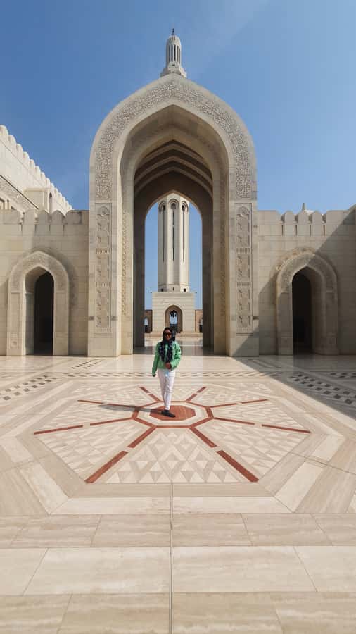 Highlights of Muscat city tour in private car with guide - Muttrah Souq for shopping and atmosphere