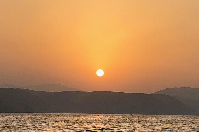 Historical Muscat Sunset Tour - Finding the Sunset Bay