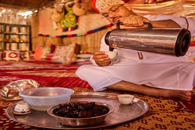 Jabal Shams Food Tour - Lunch inside an Omani family home