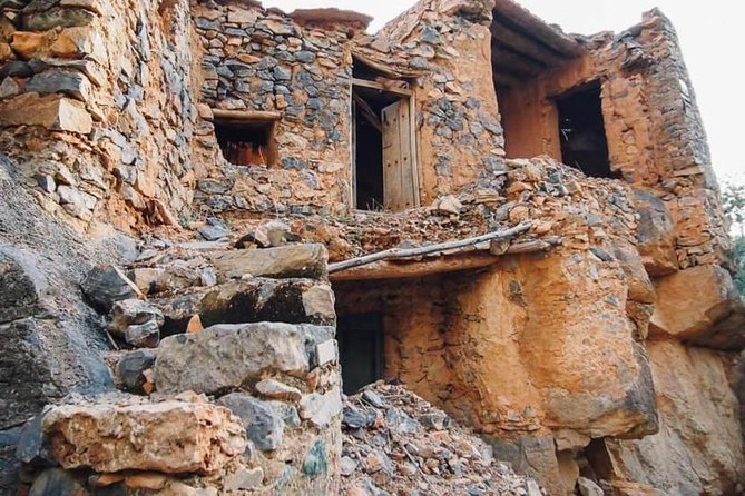 Jabal Shams (Grand Canyon) - Misfat Al Abriyeen and its mountain terraces