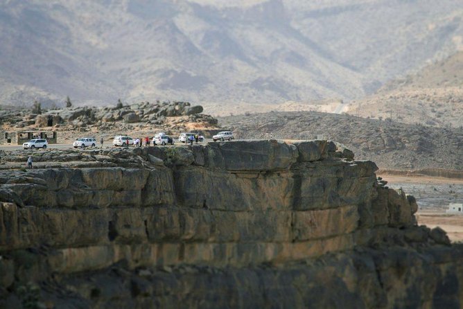 Jebel Shams, Balcony Walk & Al Hamra Village - How the private format affects the day