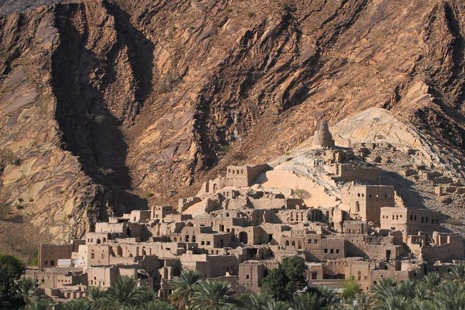 Jebel Shams, Balcony Walk & Al Hamra Village - Walking the four-hour Balcony Walk
