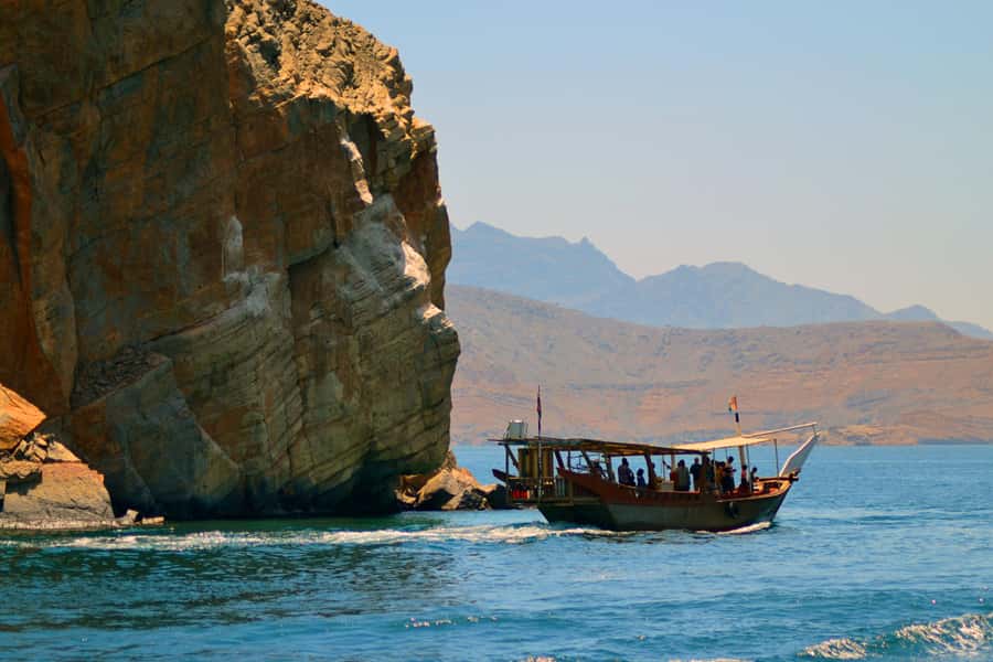 Khasab: Dolphin Watching Day Tour with Snorkeling & Lunch - Dolphin watching in the open water