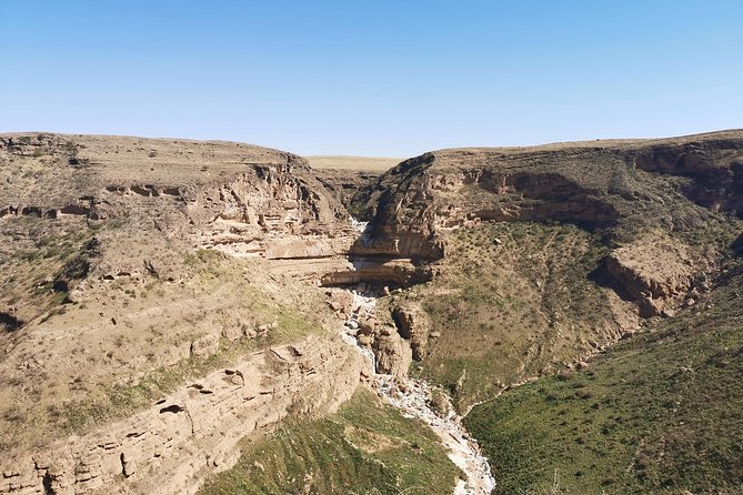 Mountain Tour - Darbat falls, Jebel Samhan, sinkholes, baobabs - Who will get the most from this tour