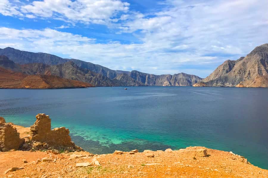 Musandam/Khasab: Overnight Dhow Cruise with Camping and BBQ - BBQ dinner beneath the Musandam sky