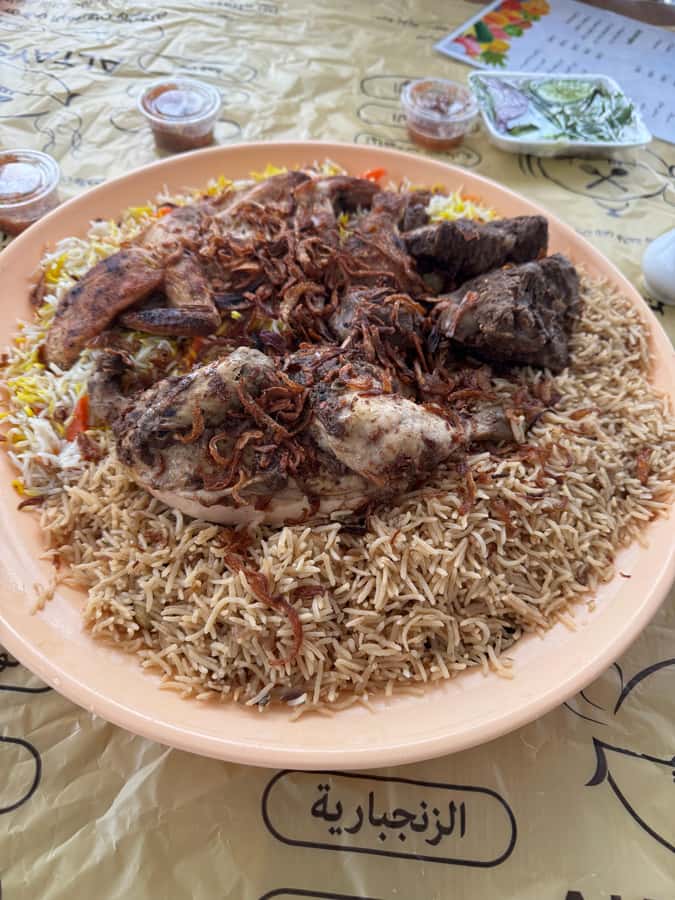 Muscat: 4x4 Adventure Through Jebel Akhdar and Nizwa - The guide can make or break the long drive