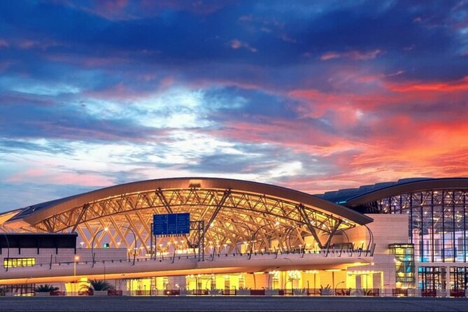 Muscat: Airport Private Transfer to/from all Muscat Hotels - Comfort inside the private vehicle