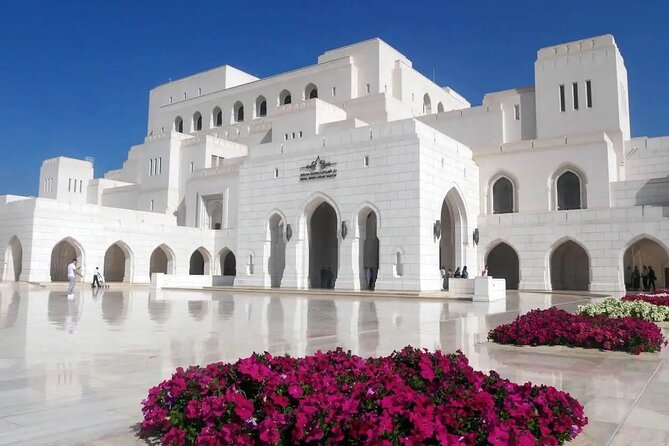 Muscat: Airport Private Transfer to/from all Muscat Hotels - Communication and the role of Mohammed