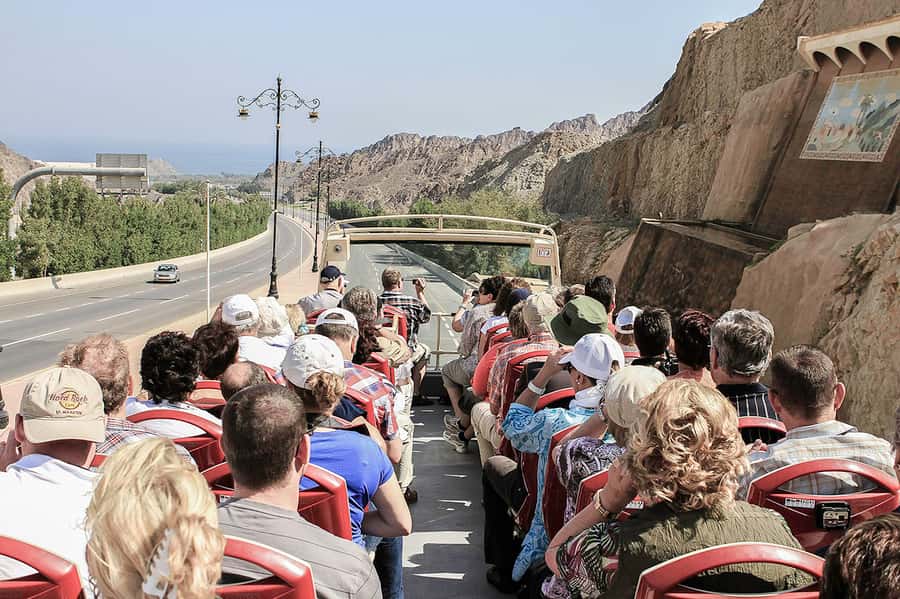 Muscat: Big Bus Hop-On Hop-Off Sightseeing Tour - The forts and Al Alam Palace