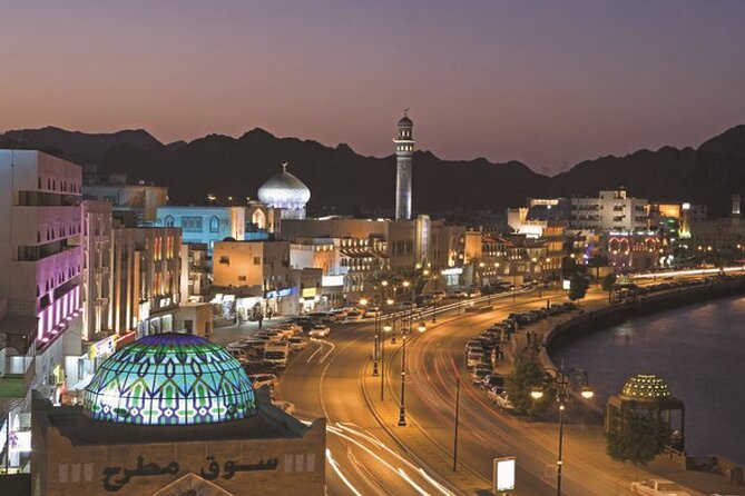 Muscat by Night with Local Dinner from Muscat - Free time for photos and souvenirs