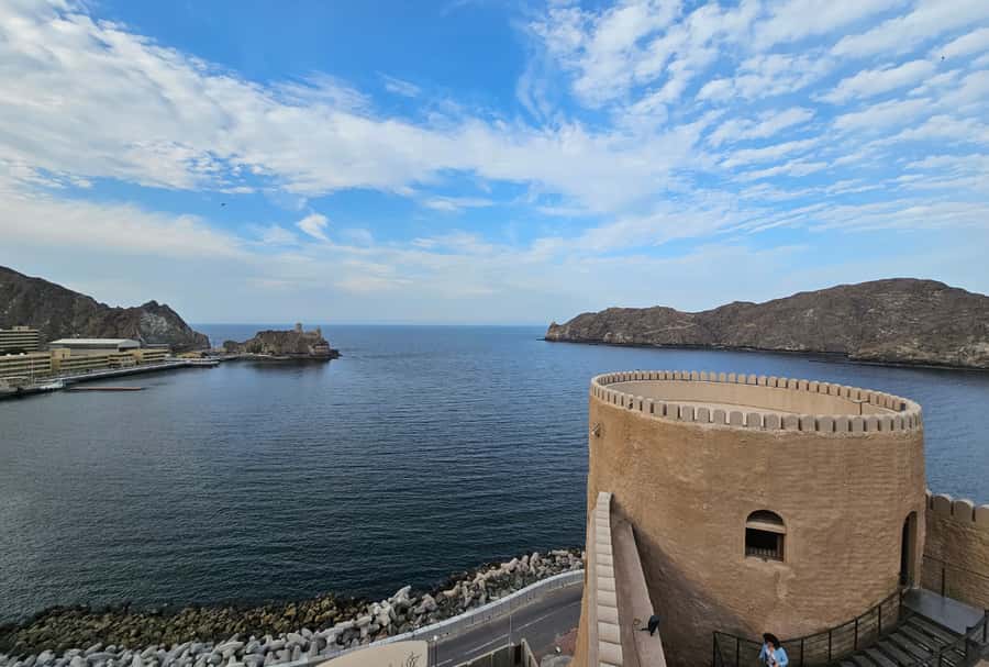 Muscat City Tour: Discover Oman's Capital in Half a Day - Timing, comfort, and what to bring