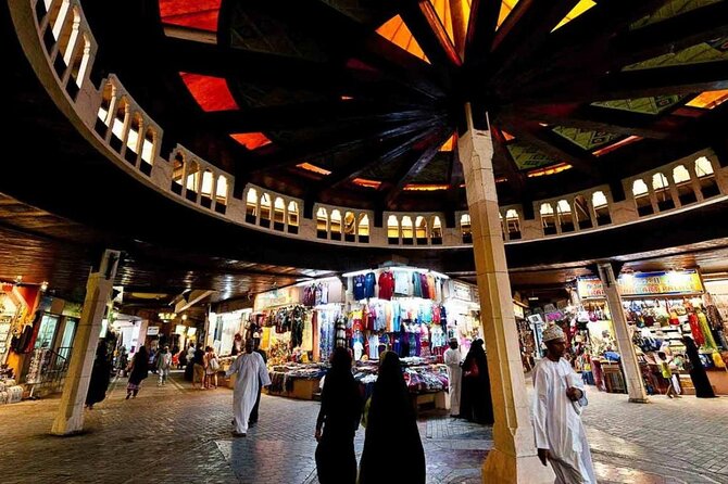 Muscat City Tour Half Day - Who should book this tour?